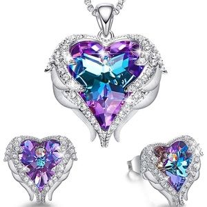 18k Angel Wing Heart Necklace and Earrings